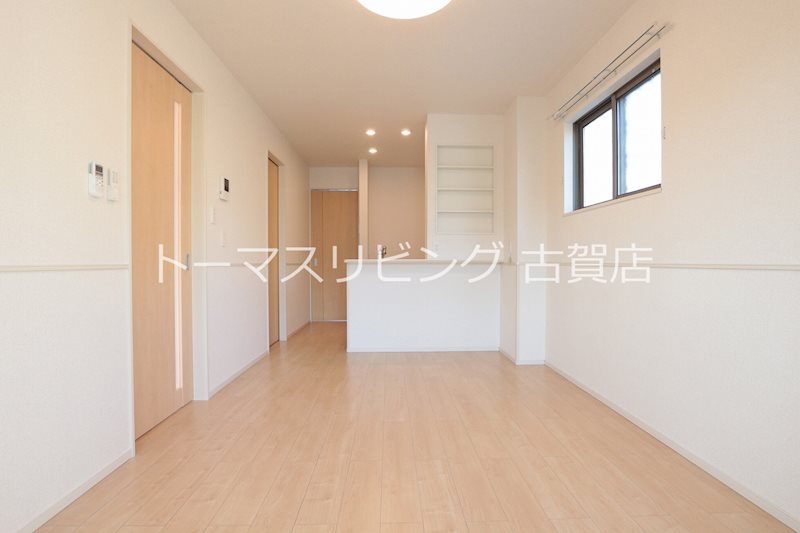 居室・リビング　写真は同型です。