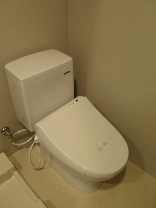 トイレ　※参考写真