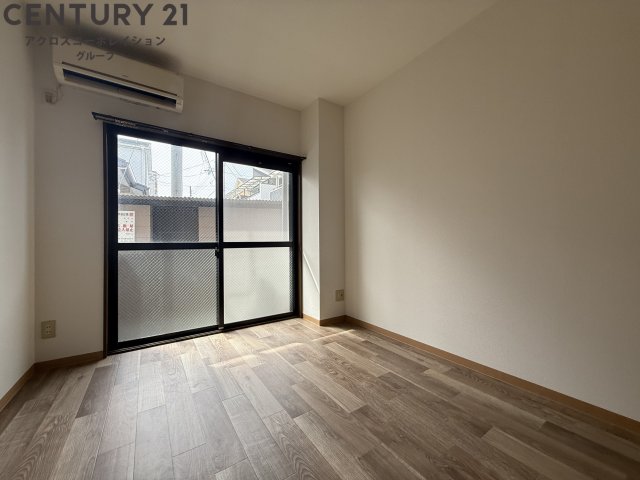 居室・リビング　エアコン付きで初期費用を抑えられます♪