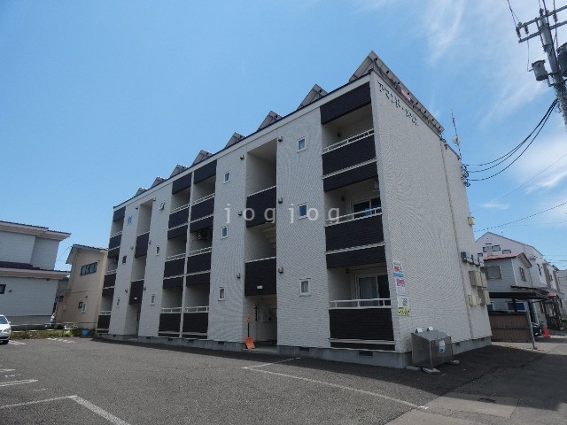 建物外観　アマンド・メゾン