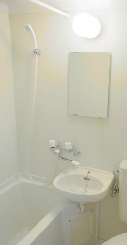 バス・シャワールーム　保証人不要