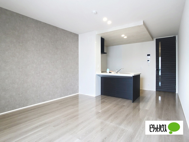 居室・リビング　３０３の写真