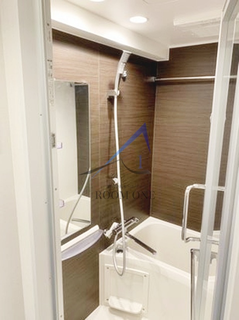 バス・シャワールーム　お風呂です。