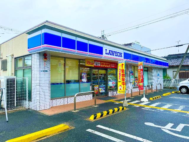 その他　ローソン東大阪横小路五丁目店（その他）まで653m