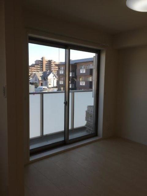 バルコニー　リビング前バルコニー