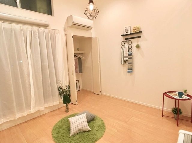 居室・リビング　★きれいな洋室★