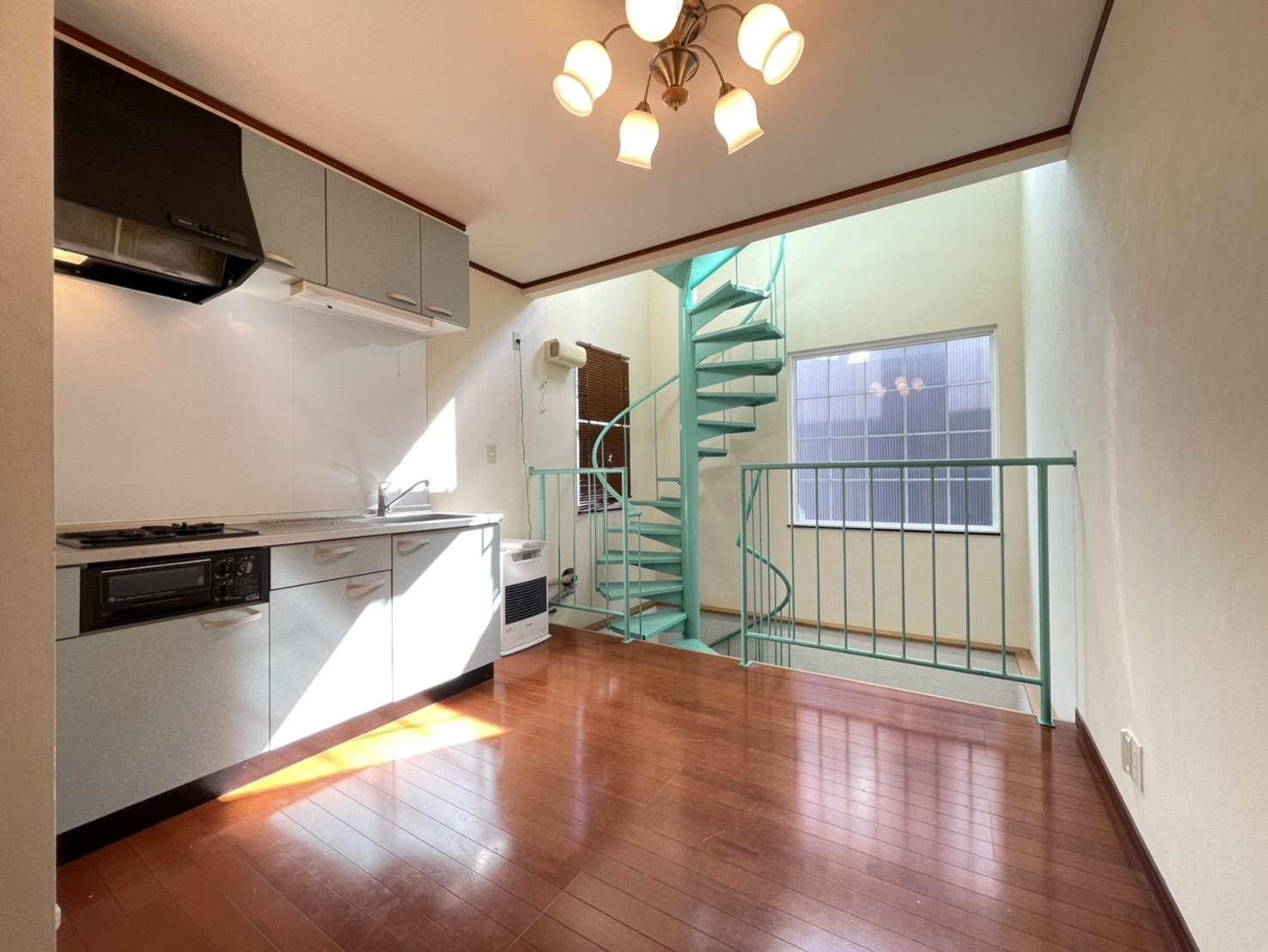 居室・リビング　※他号室のお写真です。