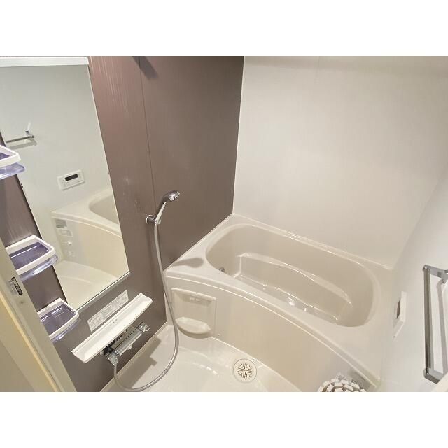 バス・シャワールーム　お風呂です