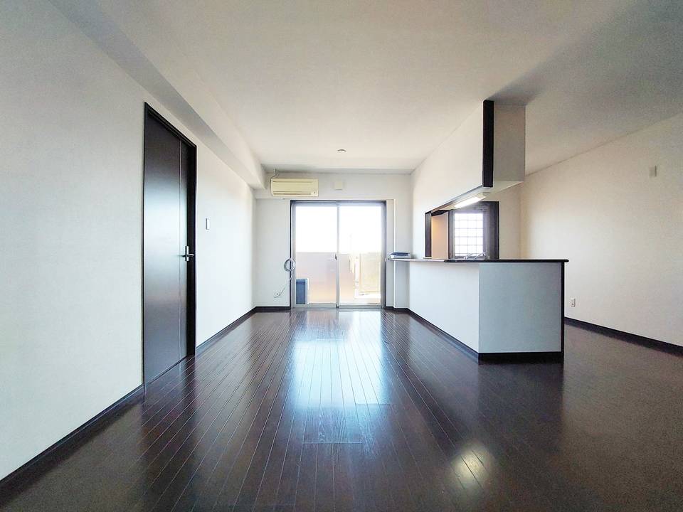 居室・リビング　リビング