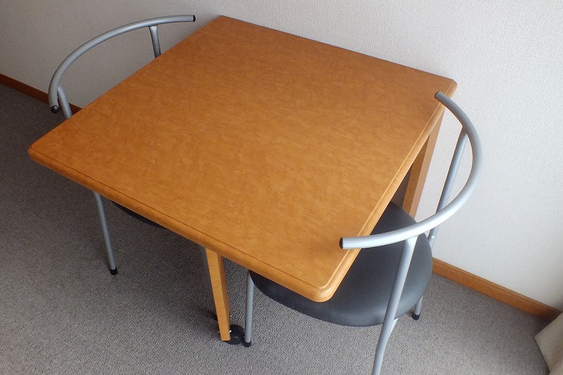 その他設備　テーブル・イス