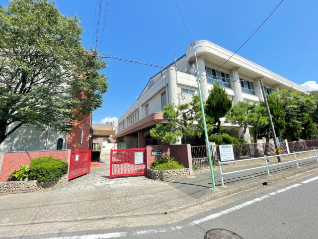 小学校　名古屋市立篠原小学校（小学校）まで344m
