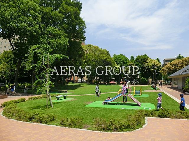 公園　目白台運動公園（公園）まで649m