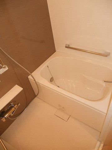 バス・シャワールーム　★追い焚き、浴室乾燥機付トイレ★