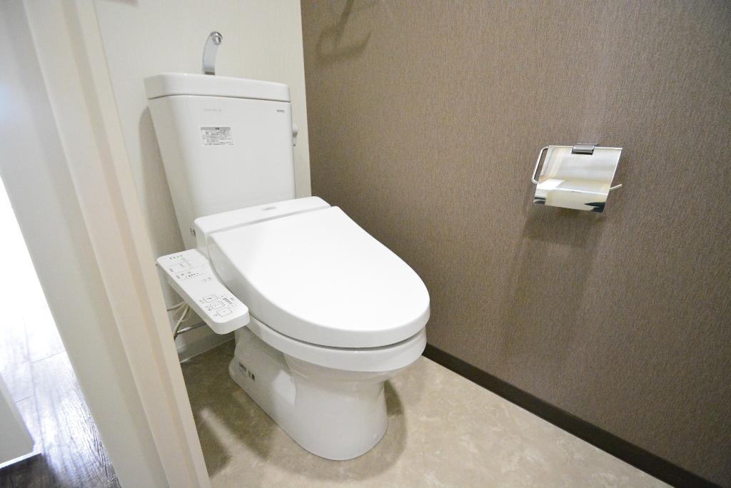 トイレ　シャワー付トイレ