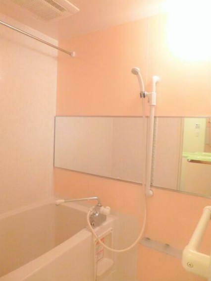 バス・シャワールーム　☆浴室☆