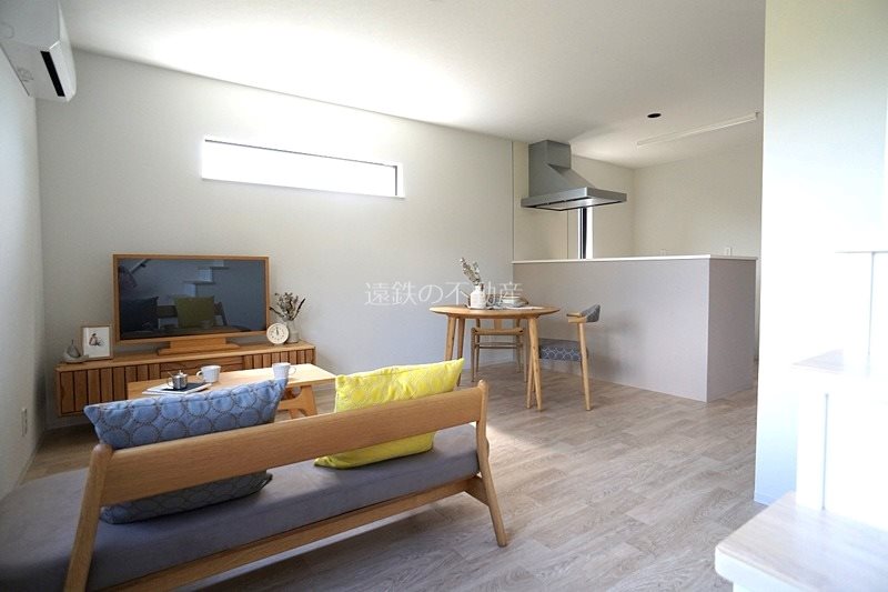 居室・リビング　※現況優先・家具はイメージです