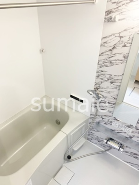 バス・シャワールーム　快適なバスルーム！