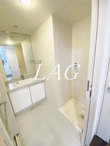 洗面設備　洗面台です。