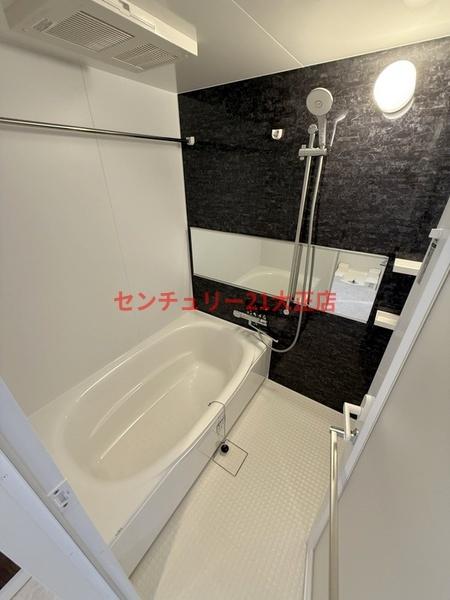 バス・シャワールーム　★広ーいお風呂！★