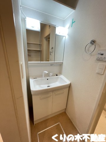 洗面設備　忙しい朝には欠かせない洗面所です