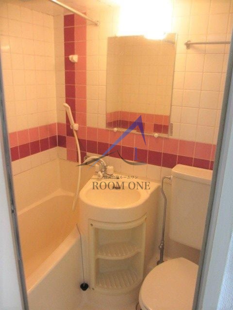 バス・シャワールーム　お風呂です。