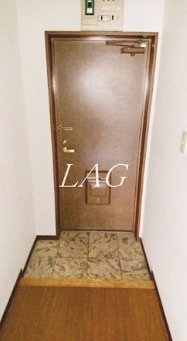 玄関　玄関です。