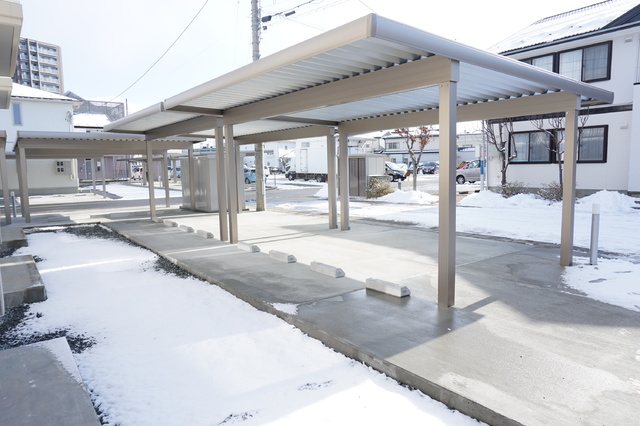 駐車場　全区画カーポート付き！