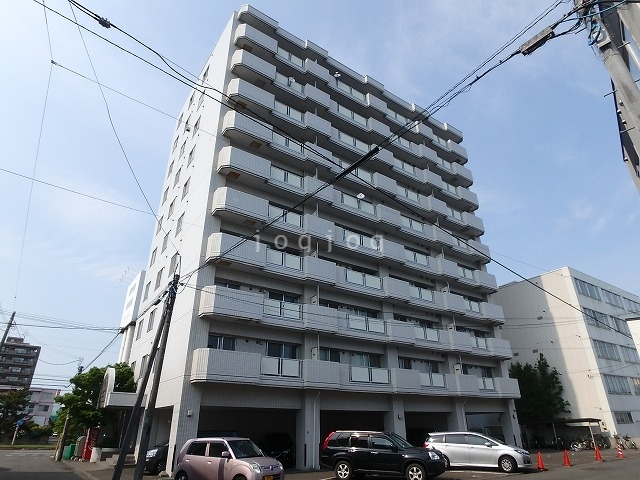 建物外観　ＩＮＯＶＥ札幌環状通東（旧:プラスパークＮ１４）