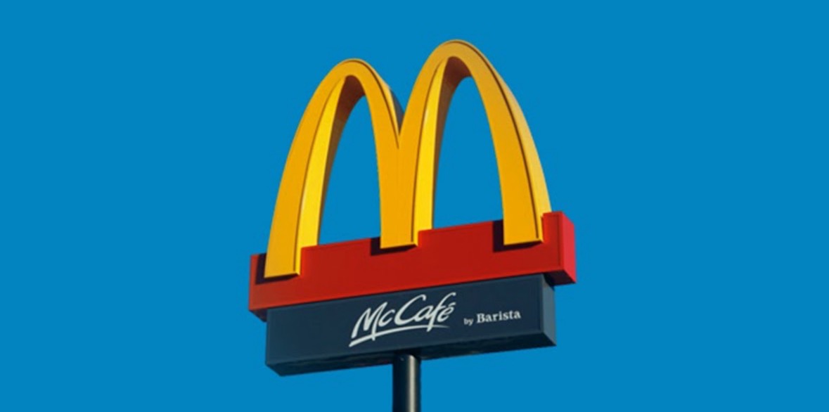 飲食店　マクドナルド 高城店（飲食店）まで678m
