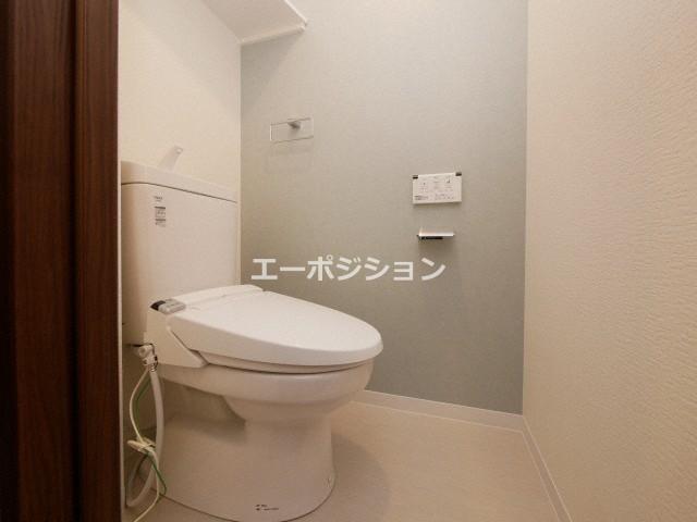 トイレ　フォーリアライズ難波シエロ