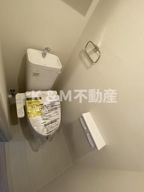 トイレ　コンパクトで使いやすいトイレです ?