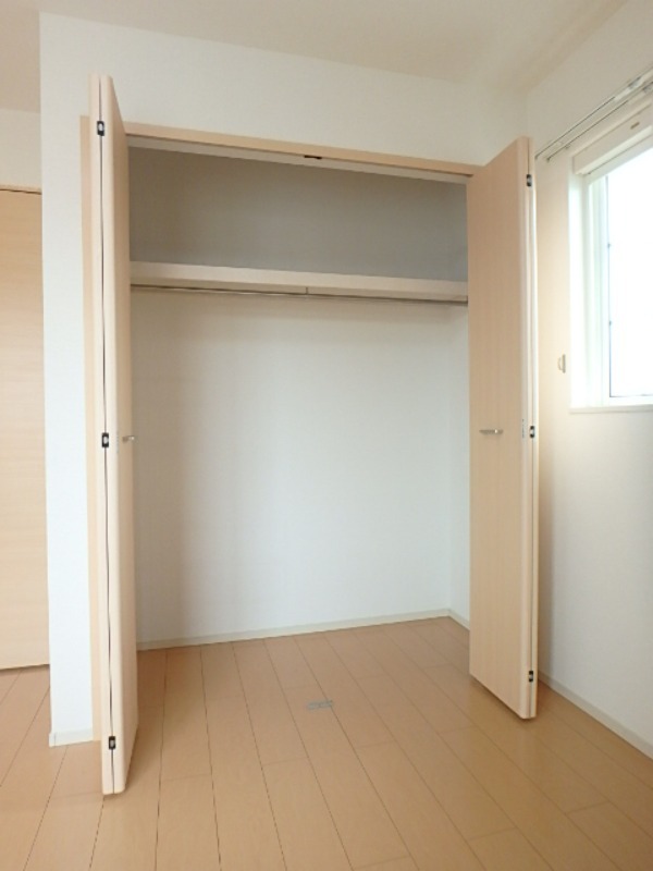 収納　図面と現状に相違がある場合には現状を優先