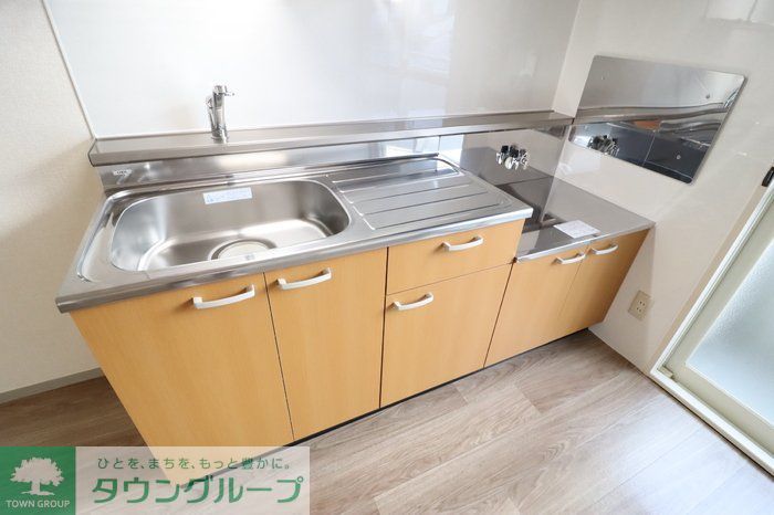 キッチン　お問合せはタウンハウジングまで！※現地待合わせ相談可能