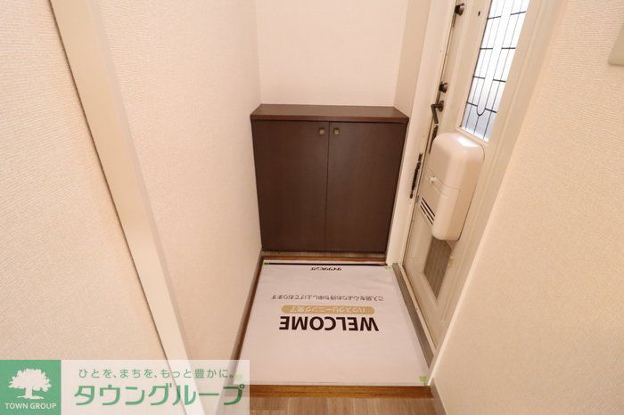 玄関　お問合せはタウンハウジングまで！※現地待合わせ相談可能