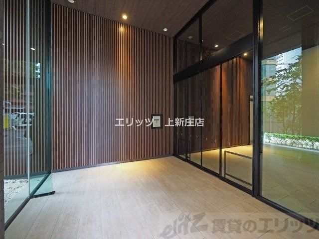 エントランス　エントランス