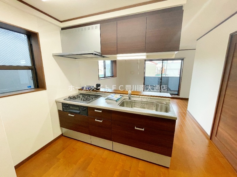 キッチン　同型別部屋写真