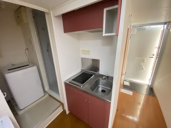 キッチン　※別部屋の写真です