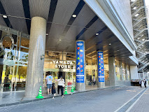スーパー　ヤマダストアー 六甲アイランド店（スーパー）まで547m