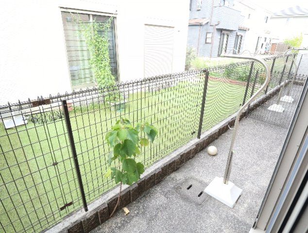 庭　簡単な家庭菜園も楽しめるお庭です