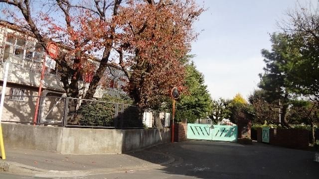 小学校　上瀬谷小学校（小学校）まで630m