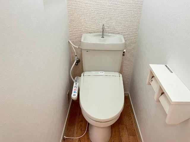 トイレ　シャワー付トイレ