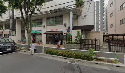 病院　高島平中央総合病院付属西台ロイヤル診療所（病院）まで334m