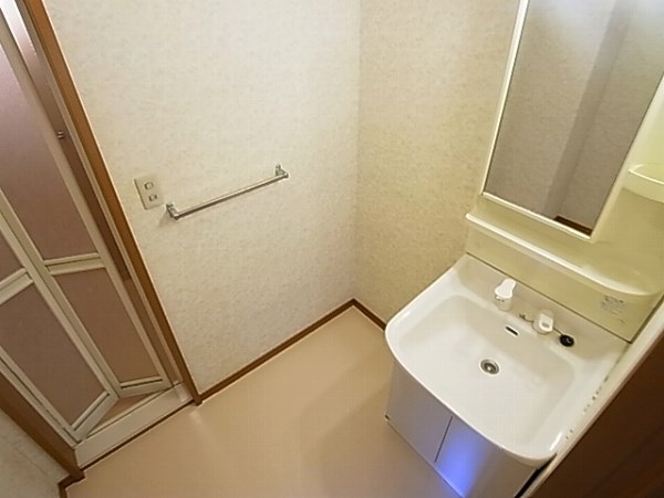 洗面設備　同物件別部屋参考写真