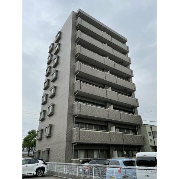 建物外観　外観は落ち着いています
