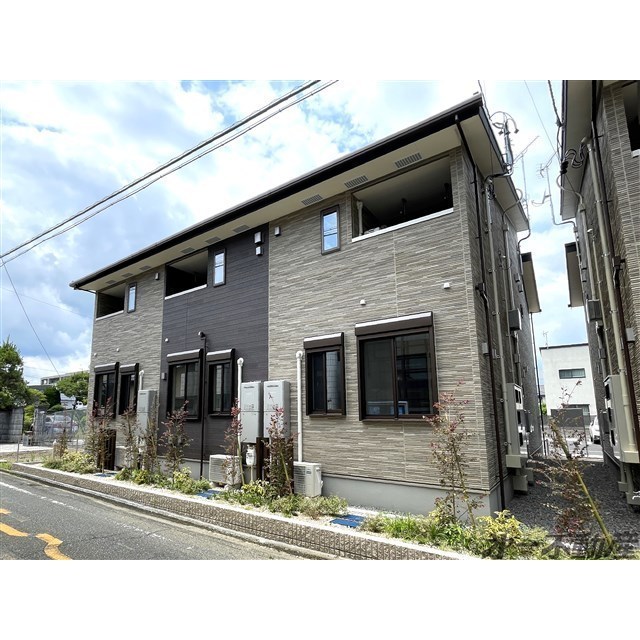 エントランス　建物外観