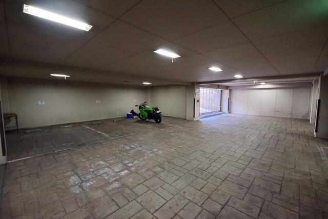駐車場　★駐車場は地下にございます★
