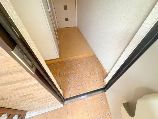 玄関　素敵な玄関は毎朝あなたを元気に送りだしてくれますよ。