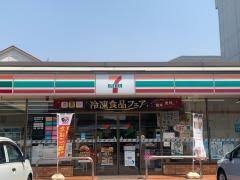 コンビニ　セブンイレブン 名古屋打中1丁目店（コンビニ）まで310m