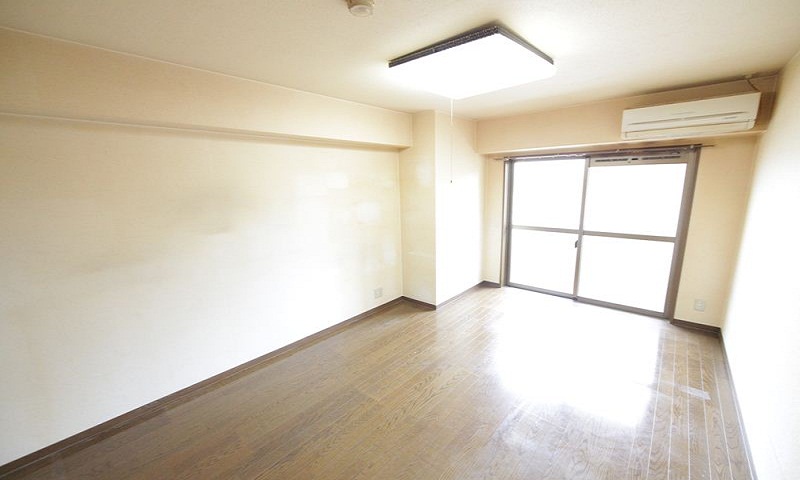 その他部屋・スペース　洋室9.3帖　家電ご用意できます。