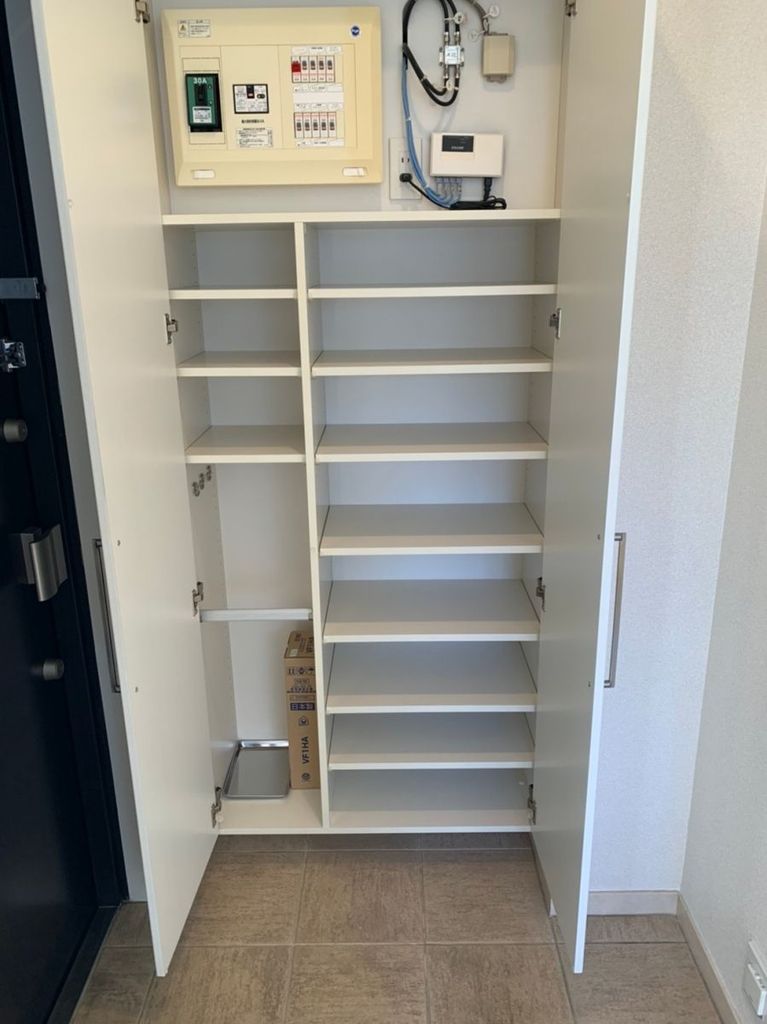 玄関　類似間取りの参考写真です